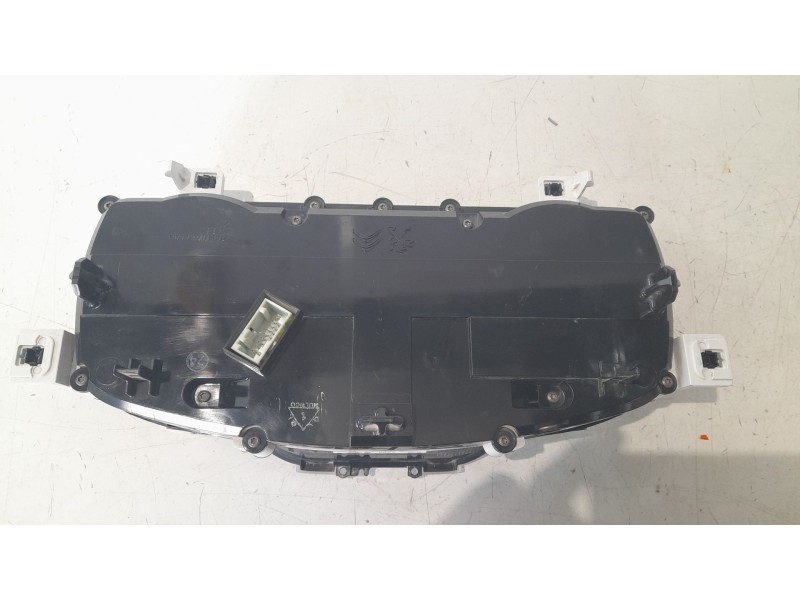 Recambio de cuadro instrumentos para peugeot rifter 1.5 bluehdi 100 referencia OEM IAM 9830951280  