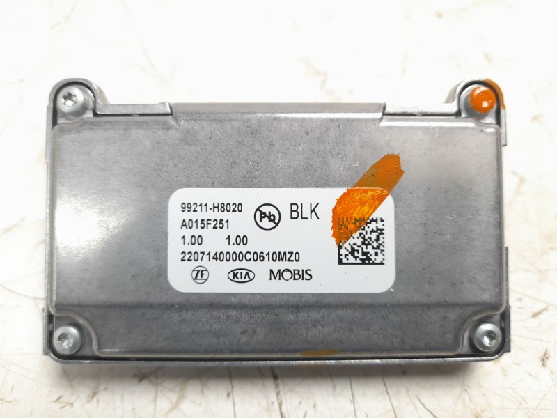 Recambio de camara vision frontal para kia stonic (ybcuv) drive referencia OEM IAM 99211H8020  