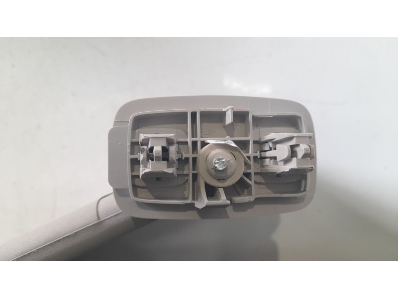 Recambio de parasol izquierdo para peugeot rifter 1.5 bluehdi 100 referencia OEM IAM 98094985BJ  