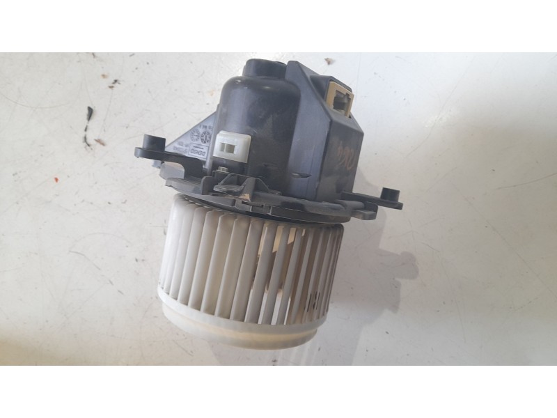 Recambio de ventilador calefaccion para peugeot rifter 1.5 bluehdi 100 referencia OEM IAM 9849717080  VHF380007CP