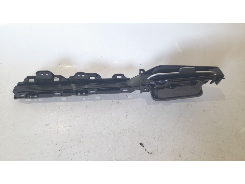 Recambio de aireador derecho para kia niro (sg2) hybrid concept referencia OEM IAM 84760AT000SA1  