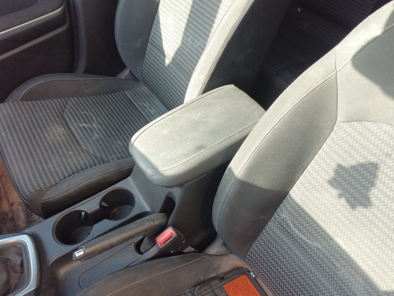 Recambio de apoyabrazos central para kia xceed (cd) 1.0 t-gdi referencia OEM IAM   