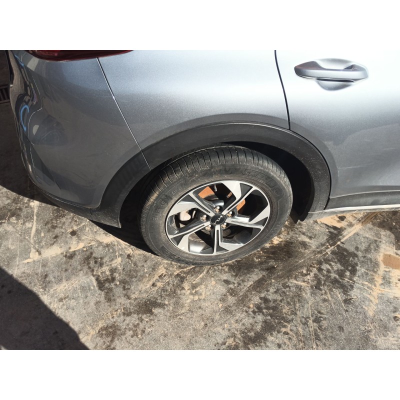 Recambio de amortiguador trasero derecho para kia xceed (cd) 1.0 t-gdi referencia OEM IAM   