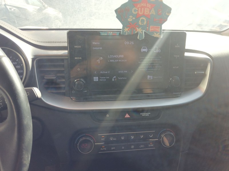 Recambio de pantalla multifuncion para kia xceed (cd) 1.0 t-gdi referencia OEM IAM   