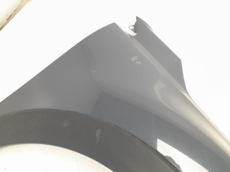 Recambio de aleta delantera derecha para kia stonic (ybcuv) drive referencia OEM IAM 66321H8450  