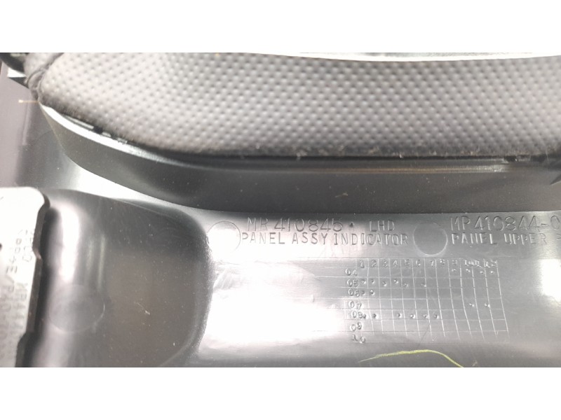 Recambio de pomo palanca cambio para mitsubishi montero (v60/v70) 3.2 di-d cat referencia OEM IAM MR410845  