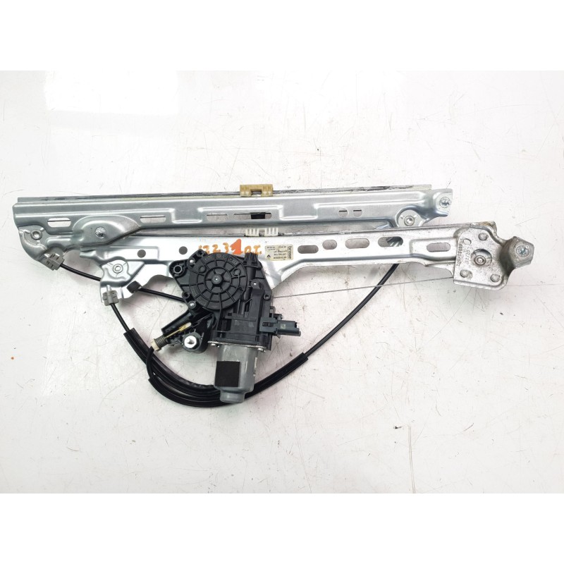 Recambio de elevalunas delantero izquierdo para renault megane iv hatchback (b9a/m/n_) 1.5 dci 110 (b9a3) referencia OEM IAM 807