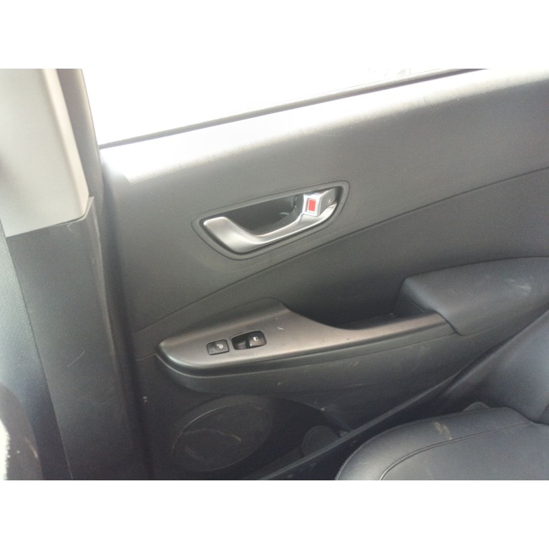 Recambio de mando elevalunas trasero derecho para hyundai kona (os, ose, osi) 1.6 gdi hybrid referencia OEM IAM   