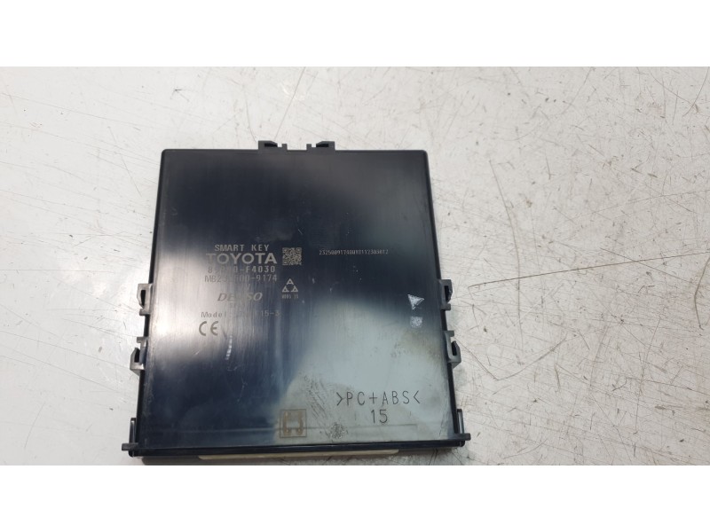 Recambio de modulo electronico para toyota c-hr hybrid active referencia OEM IAM 89990F4030 MB2325009174 