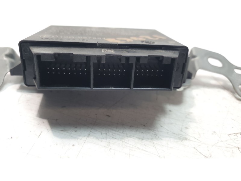 Recambio de modulo electronico para toyota c-hr hybrid active referencia OEM IAM 89340F4012  