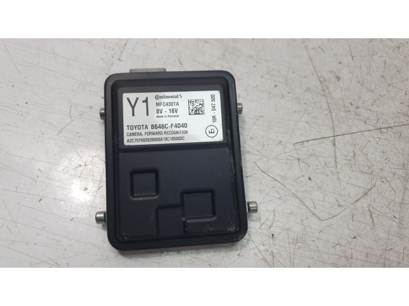 Recambio de modulo electronico para toyota c-hr hybrid active referencia OEM IAM 8646CF4040  