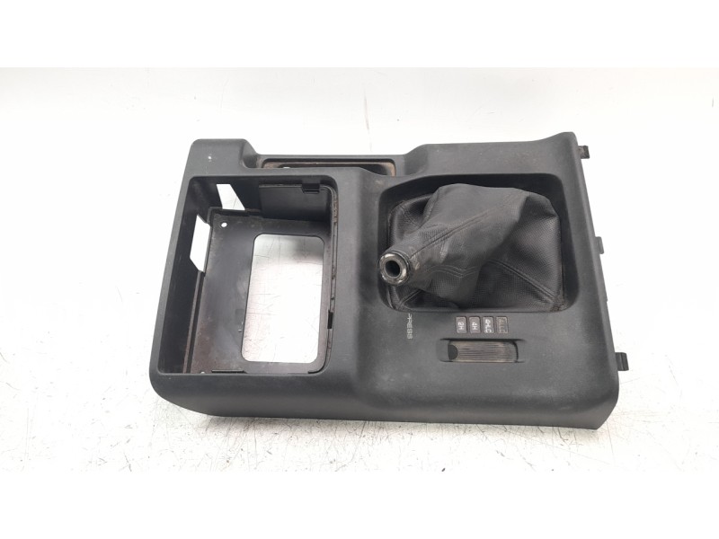 Recambio de pomo palanca cambio para mitsubishi montero (v60/v70) 3.2 di-d cat referencia OEM IAM MR410845  