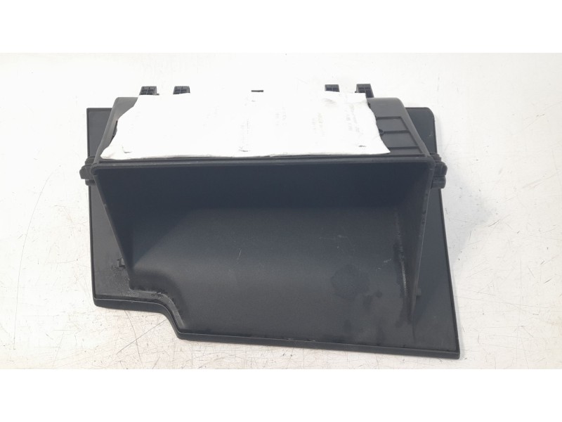 Recambio de guantera para kia niro (sg2) hybrid concept referencia OEM IAM 84541AT000CCV  