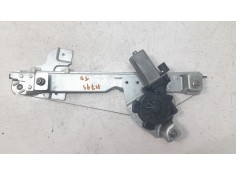 Recambio de elevalunas trasero derecho para dacia duster ambiance 4x2 referencia OEM IAM 8200733832  