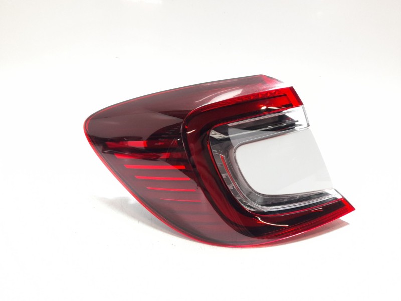 Recambio de piloto trasero izquierdo para renault captur ii (hf_) tce 160 (hfn1) referencia OEM IAM 265558746R  