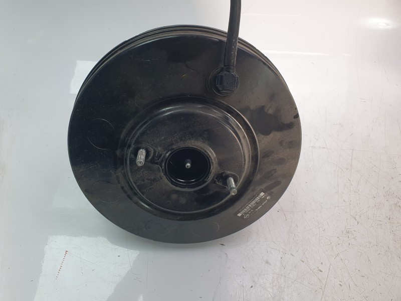 Recambio de servofreno para dacia duster ambiance 4x2 referencia OEM IAM 472108624R  