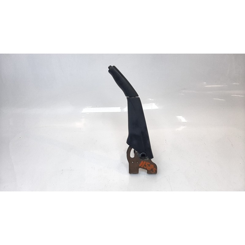 Recambio de palanca freno para mitsubishi montero (v60/v70) 3.2 di-d cat referencia OEM IAM MR646056  