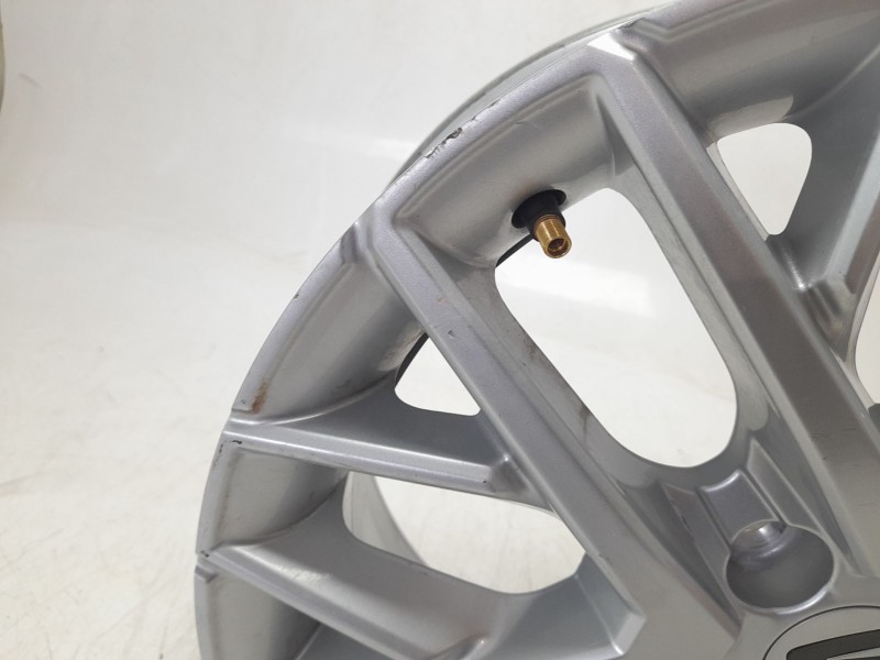 Recambio de llanta para seat ibiza v (kj1, kjg) 1.0 tsi referencia OEM IAM 6F0601025M  