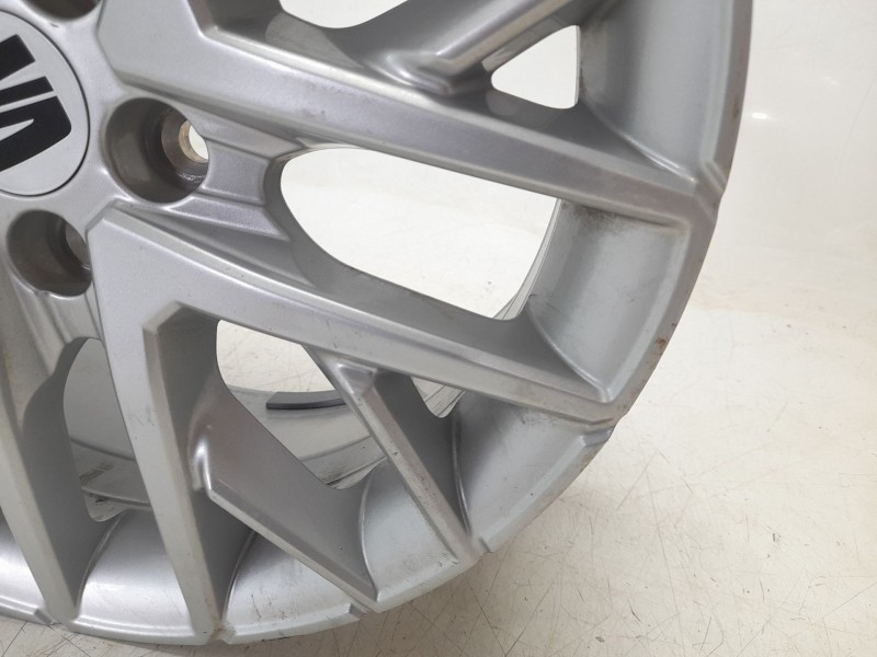 Recambio de llanta para seat ibiza v (kj1, kjg) 1.0 tsi referencia OEM IAM 6F0601025M  