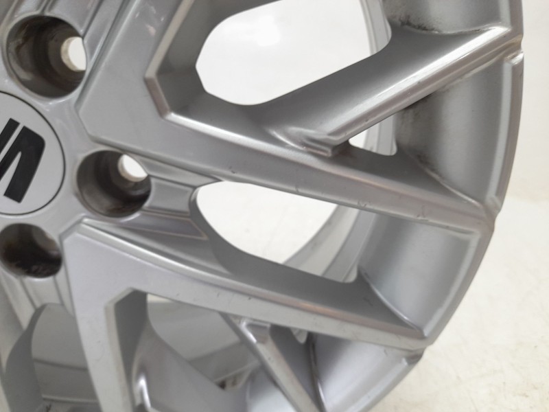 Recambio de llanta para seat ibiza v (kj1, kjg) 1.0 tsi referencia OEM IAM 6F0601025M  