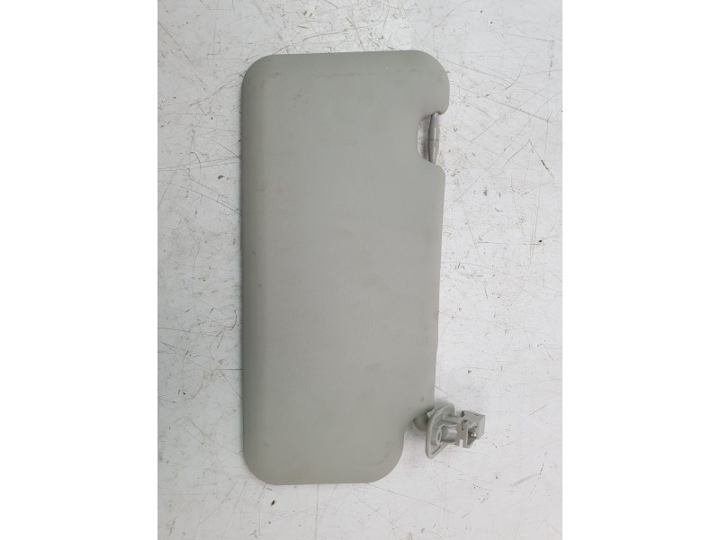 Recambio de parasol izquierdo para mazda cx-3 100 aniversario referencia OEM IAM DB5J69320A75  