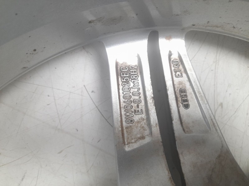 Recambio de llanta para audi a4 b9 (8w2, 8wc) 2.0 tdi referencia OEM IAM 8W0601025EC  