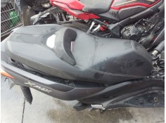 Recambio de asiento para yamaha x-max x-max 400 (sh11) referencia OEM IAM    2