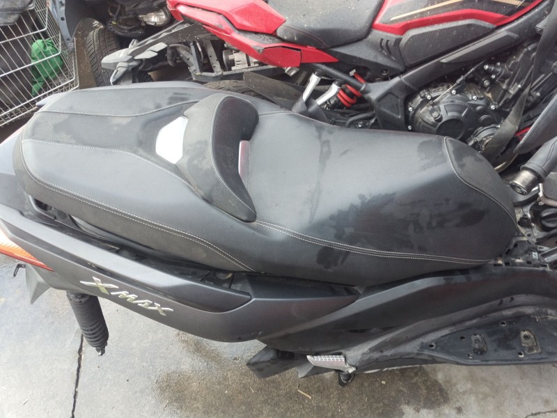 Recambio de asiento para yamaha x-max x-max 400 (sh11) referencia OEM IAM   