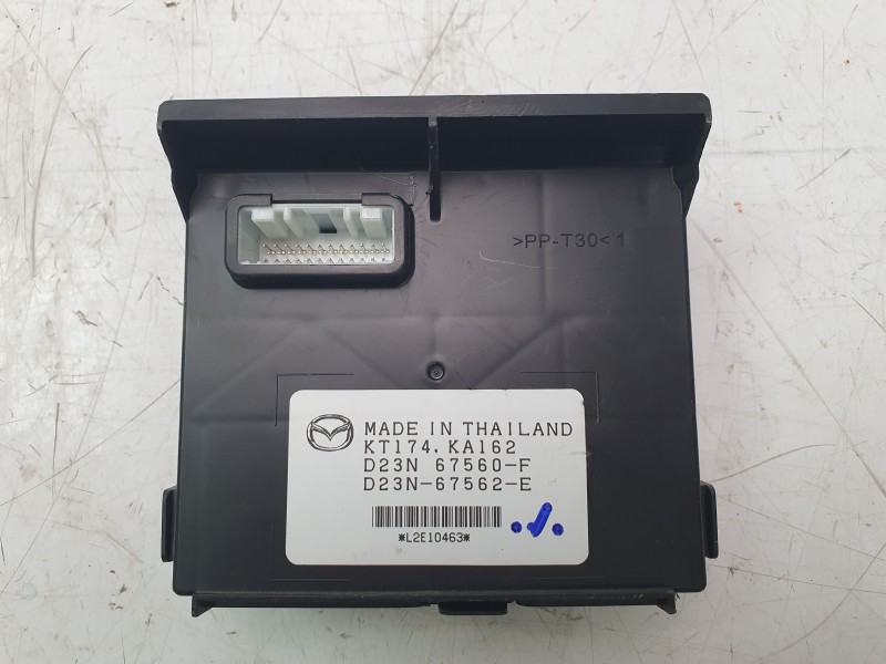 Recambio de modulo electronico para mazda cx-3 100 aniversario referencia OEM IAM D23N67560  