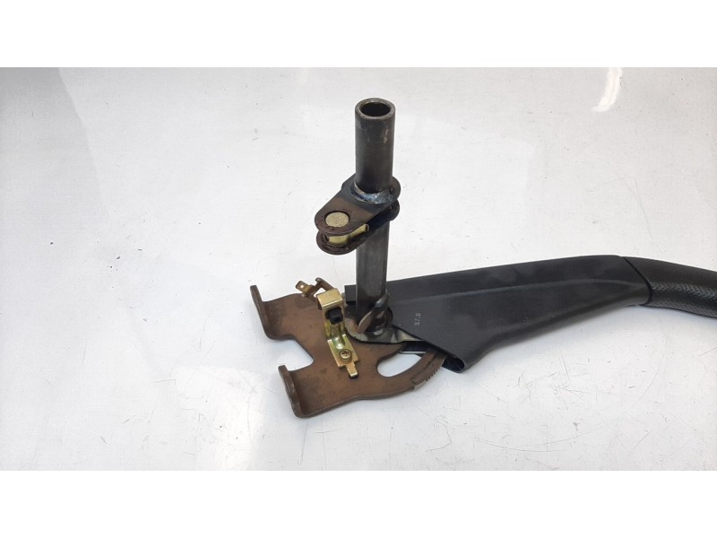 Recambio de palanca freno para mitsubishi montero (v60/v70) 3.2 di-d cat referencia OEM IAM MR646056  