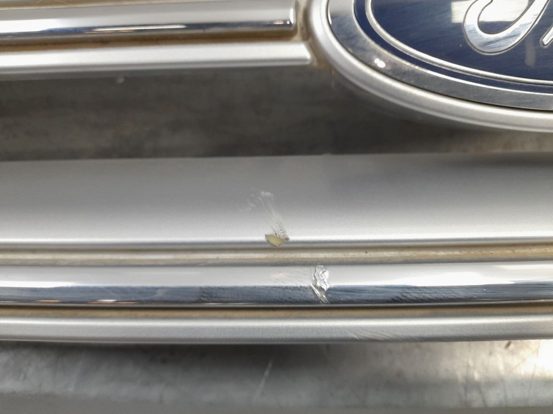 Recambio de rejilla delantera para ford kuga st-line referencia OEM IAM GV448200BC  