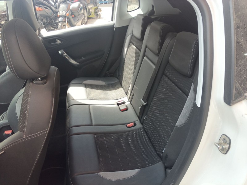 peugeot 2008 i (cu_) del año 2018