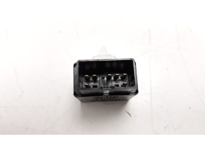 Recambio de rele para lexus rx 3.5 v6 24v cat referencia OEM IAM 895A147010  