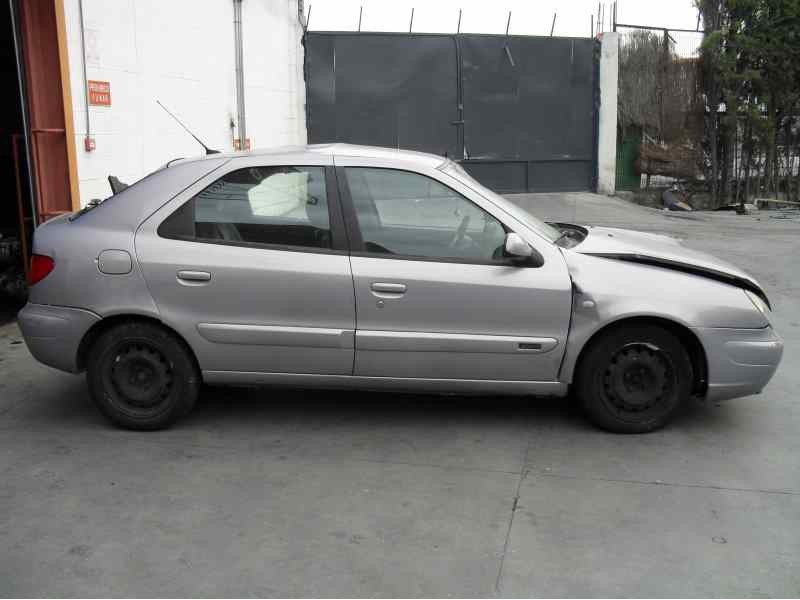 citroen xsara berlina del año 2001