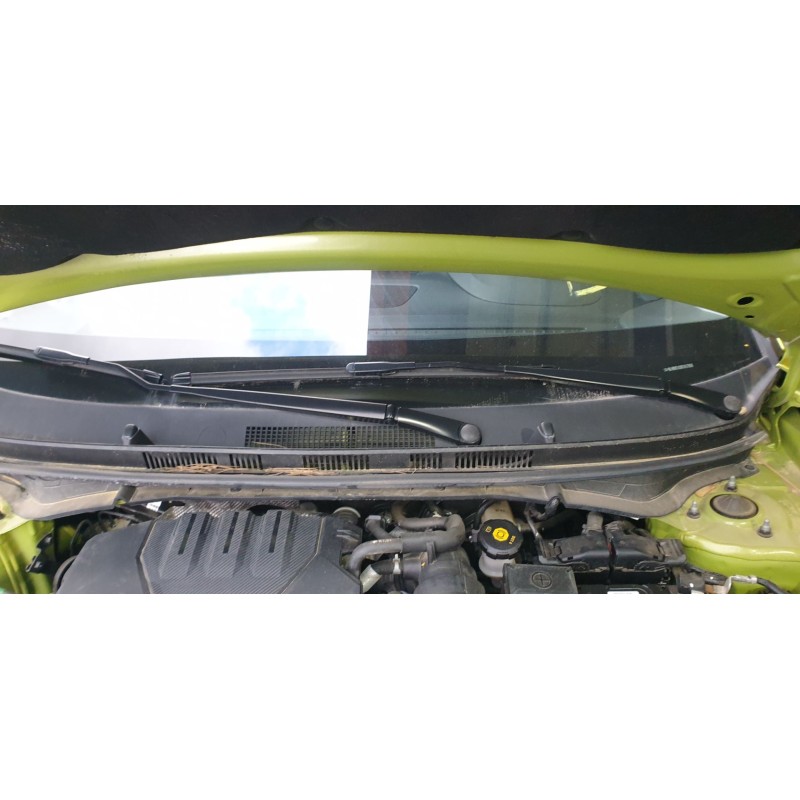Recambio de brazo limpia delantero derecho para hyundai i20 (bc3) klass referencia OEM IAM 98321Q0000  
