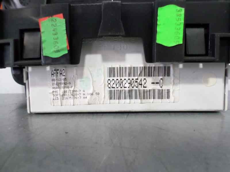 Recambio de pantalla multifuncion para renault laguna ii (bg0) pack authentique referencia OEM IAM 8200290542C  