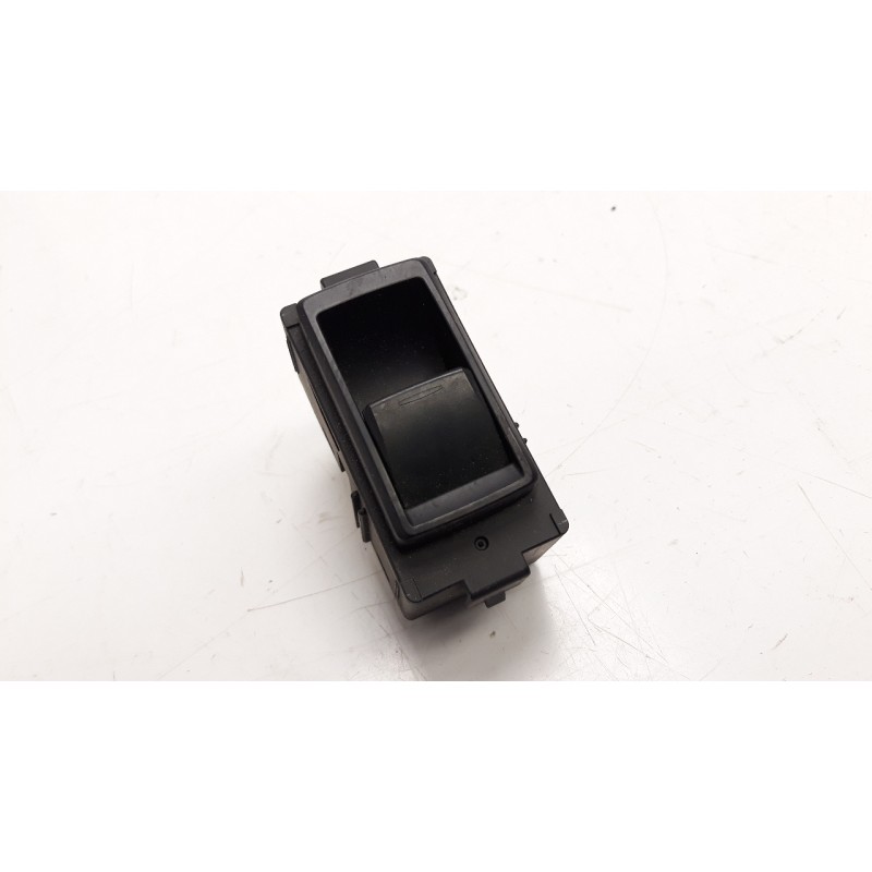Recambio de mando elevalunas trasero derecho para lexus rx 3.5 v6 24v cat referencia OEM IAM   