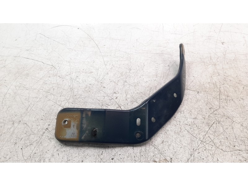 Recambio de soporte faro derecho para citroen c4 picasso origins referencia OEM IAM 9801724280  