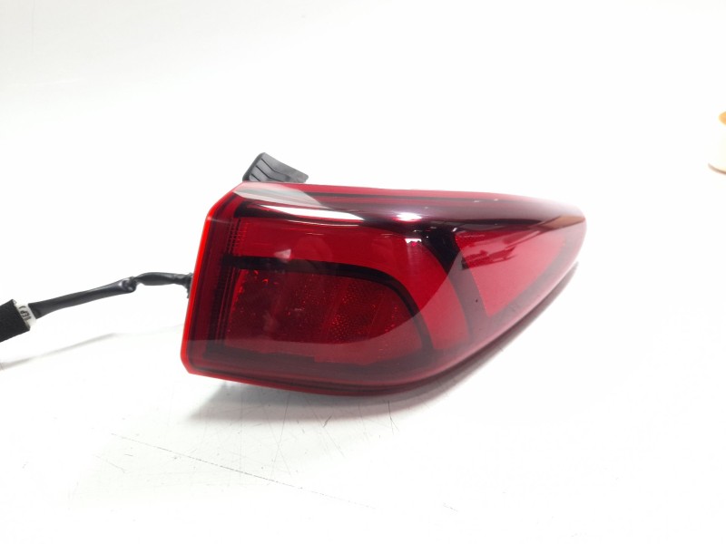 Recambio de piloto trasero derecho para hyundai kona (os, ose, osi) 1.6 gdi hybrid referencia OEM IAM 92402J9600  
