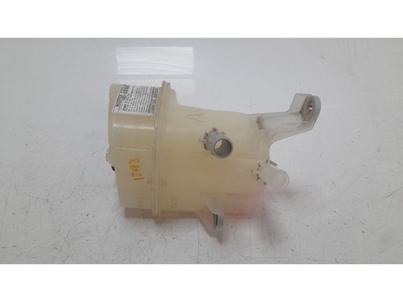 Recambio de deposito expansion para toyota auris (_e18_) 1.8 hybrid (zwe186_) referencia OEM IAM 164800D030  