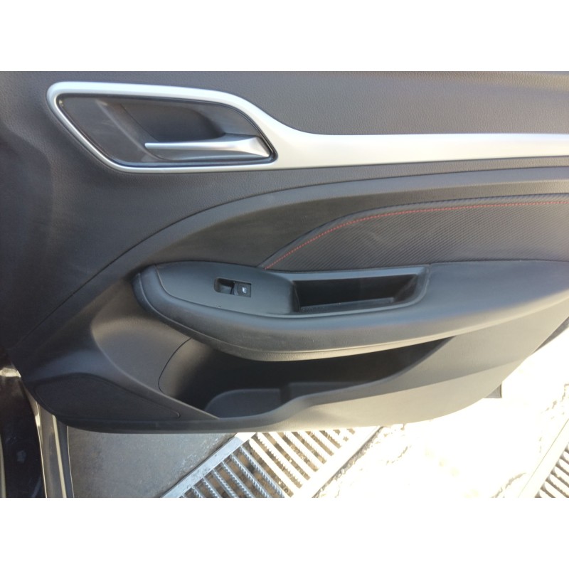 Recambio de mando elevalunas delantero derecho para mg mg zs suv (azs1) 1.5 vti referencia OEM IAM   