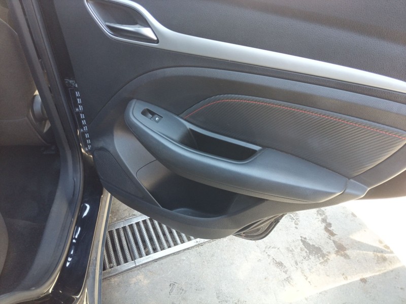 Recambio de elevalunas trasero derecho para mg mg zs suv (azs1) 1.5 vti referencia OEM IAM   