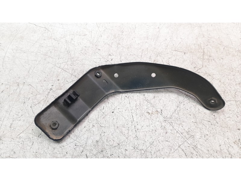 Recambio de soporte faro derecho para citroen c4 picasso origins referencia OEM IAM 9801724280  