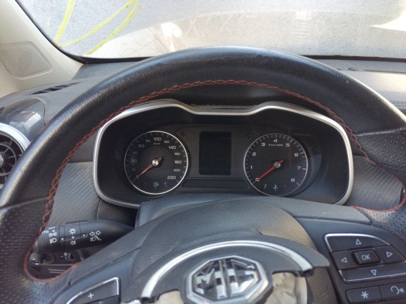 Recambio de cuadro instrumentos para mg mg zs suv (azs1) 1.5 vti referencia OEM IAM   