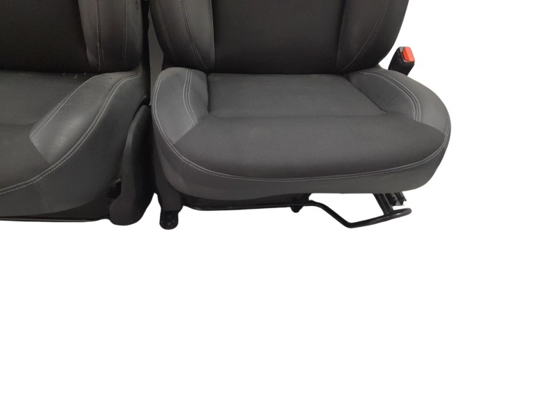 Recambio de juego asientos completo para renault express furgoneta/monovolumen 1.5 blue dci 75 (f6aa) referencia OEM IAM 8732049