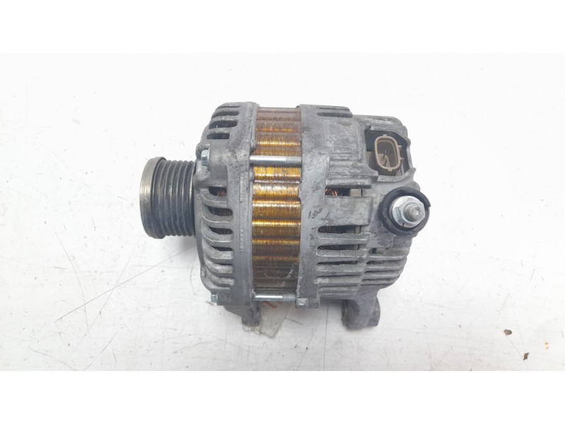 Recambio de alternador para mazda cx-3 100 aniversario referencia OEM IAM A5TJ1081 ALF520453 