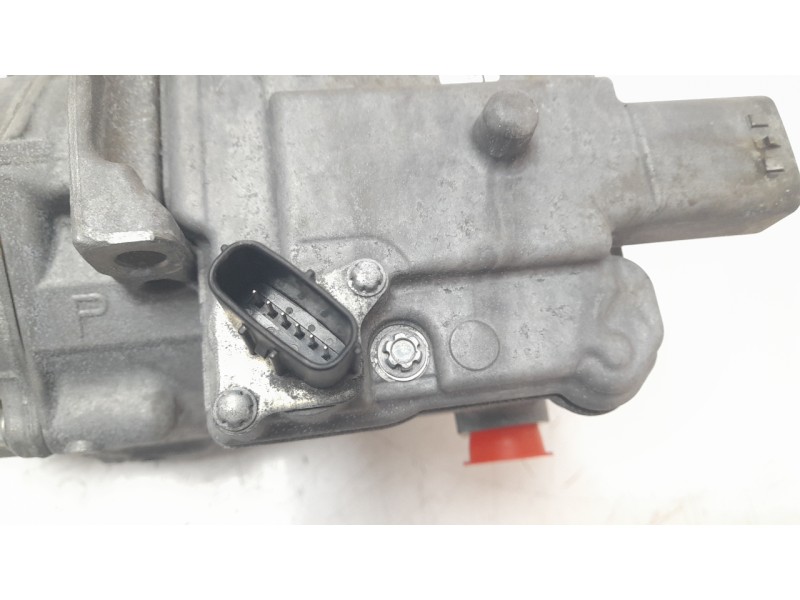 Recambio de compresor aire acondicionado para toyota auris (_e18_) 1.8 hybrid (zwe186_) referencia OEM IAM 0422001330 0422001330