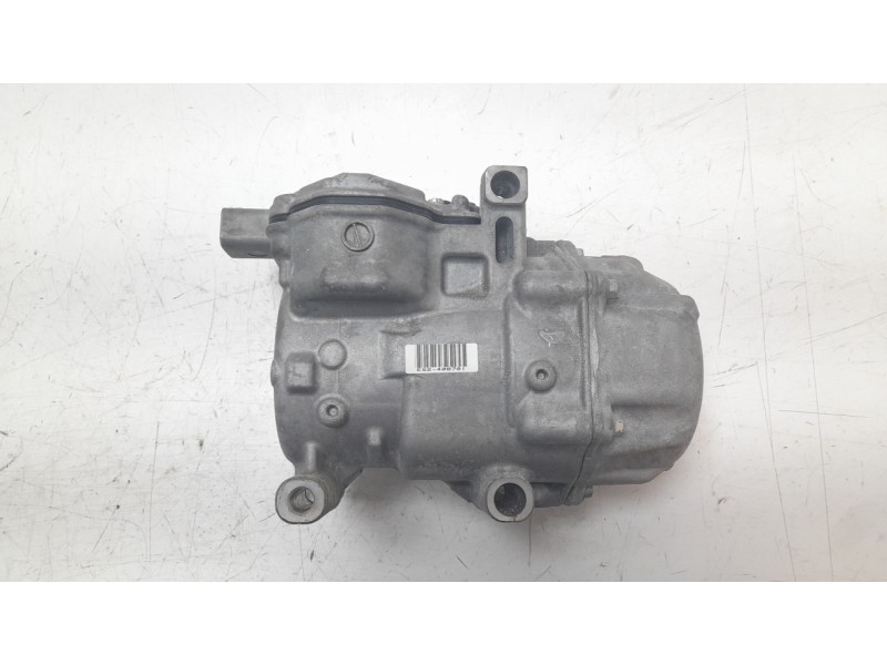 Recambio de compresor aire acondicionado para toyota auris (_e18_) 1.8 hybrid (zwe186_) referencia OEM IAM 0422001330 0422001330
