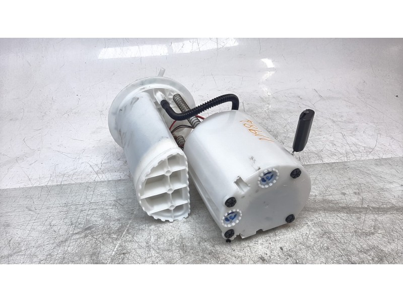 Recambio de bomba combustible para hyundai i20 (bc3) klass referencia OEM IAM 31110Q0500  