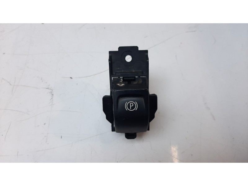 Recambio de interruptor para opel insignia country tourer 2.0 16v cdti referencia OEM IAM 9060790  